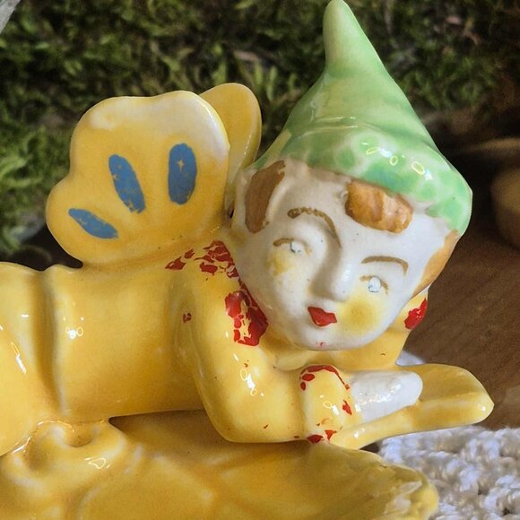 🍂 20% OFF - Vintage Pixie Elf Gnome in a Maple Leaf Figurine Trinket - Picture 10 of 12
